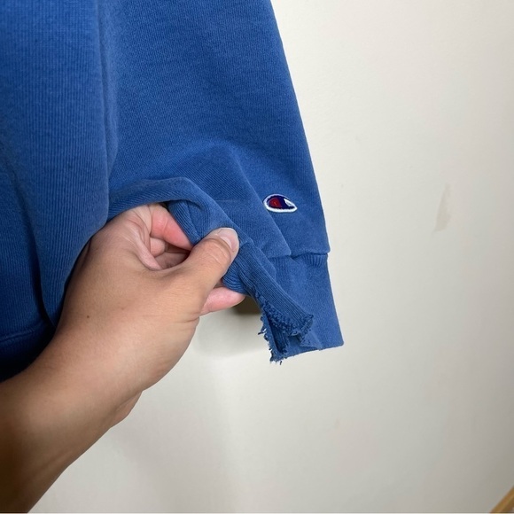 Vintage Champion Crewneck Sweatshirt - Picture 7 of 9